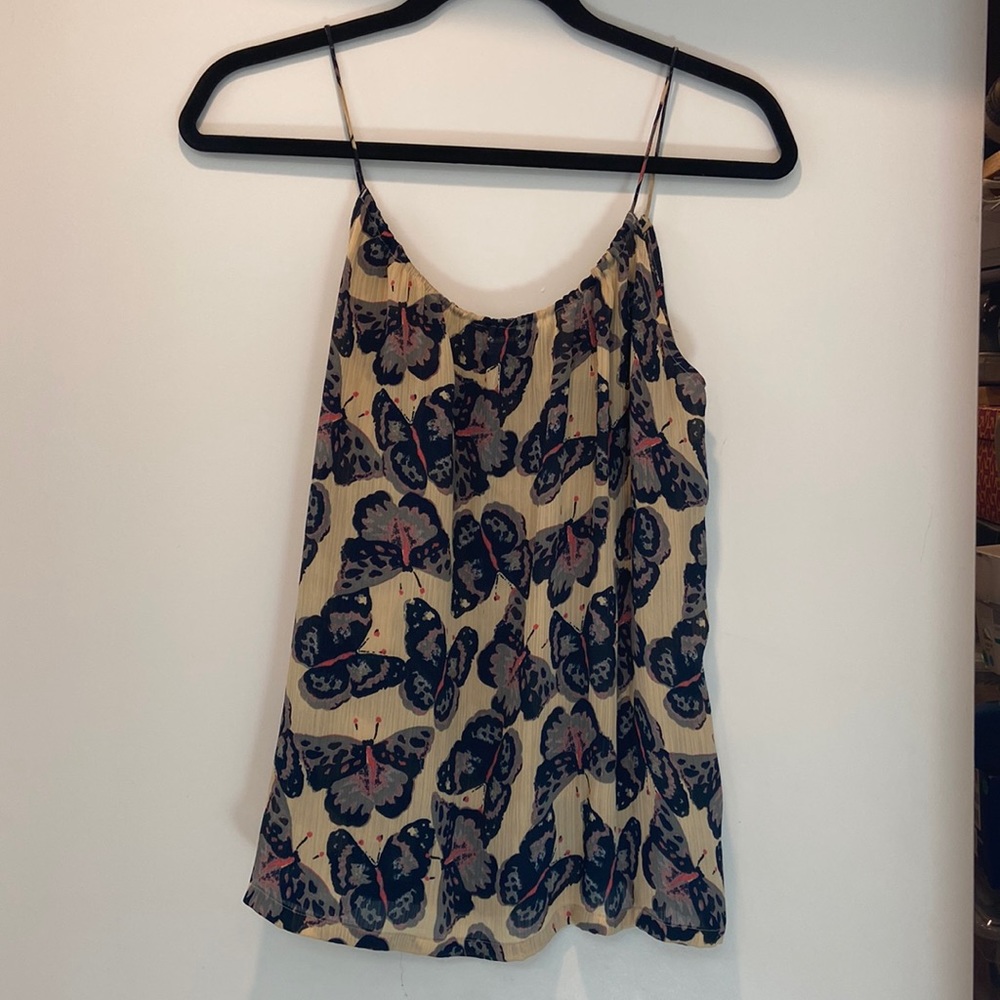 Butterfly top.